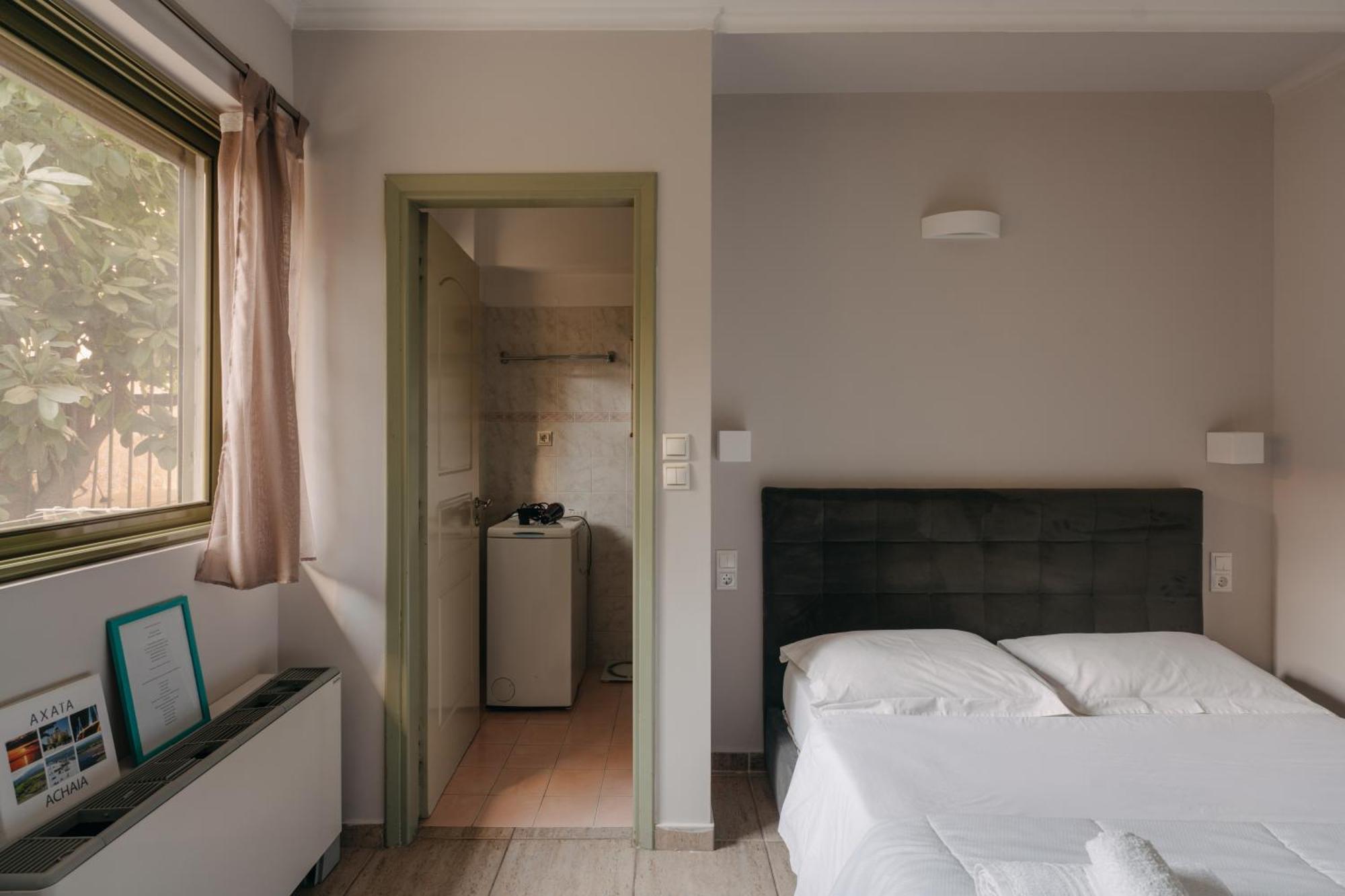 Central Studio - Fully Equiped. Ideal For Couples 帕特雷 外观 照片